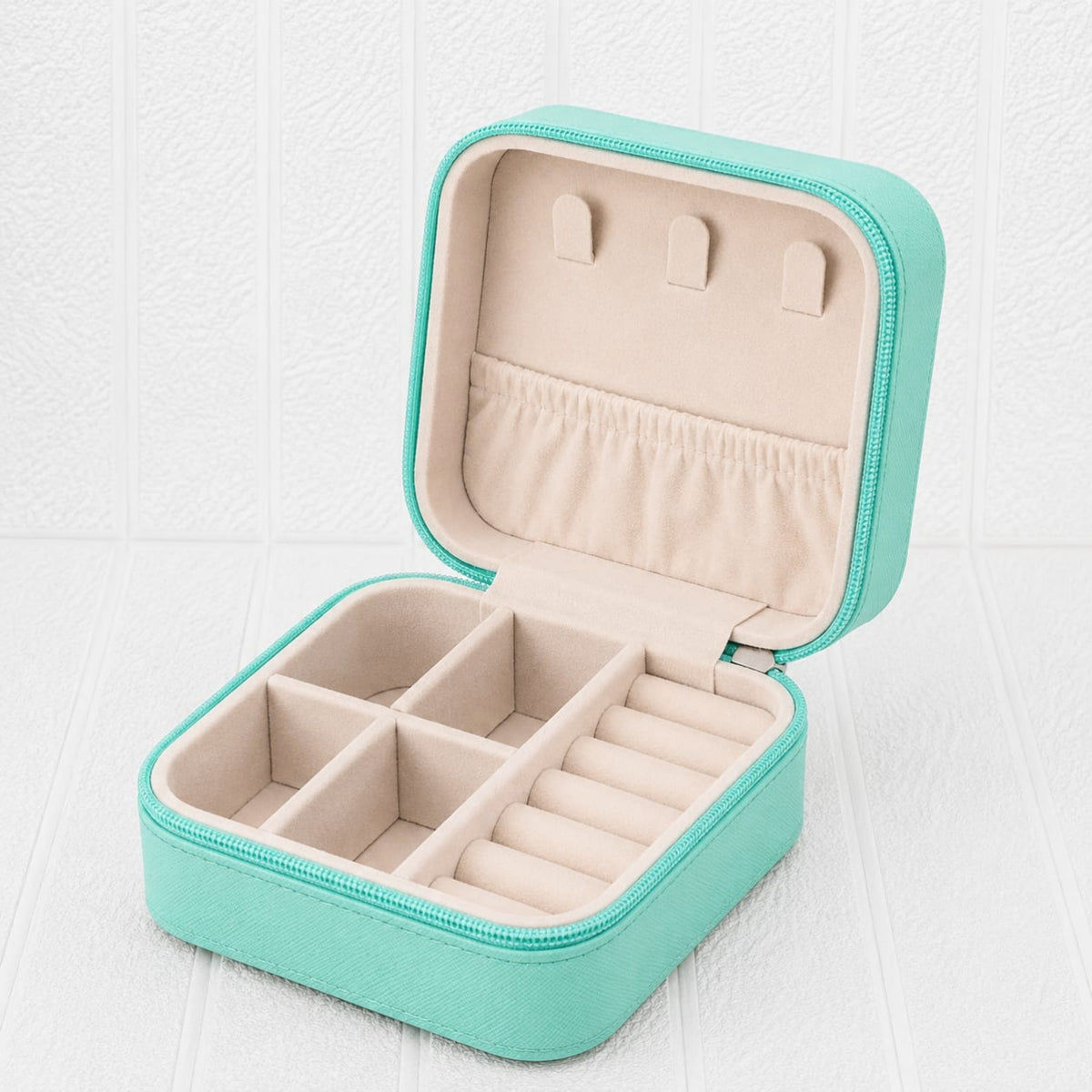 jewellery box ( Assorted colours)