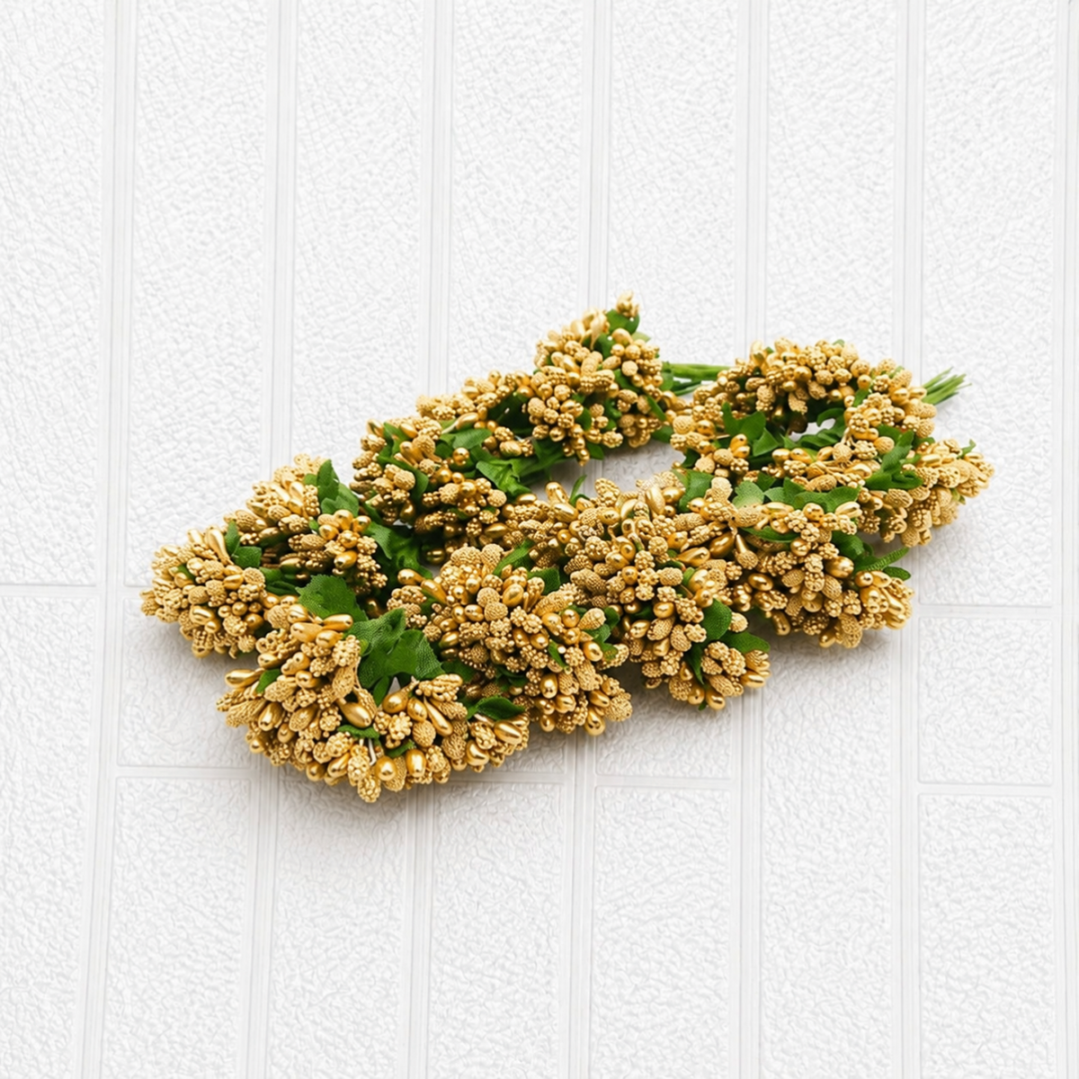 pollen bunches
