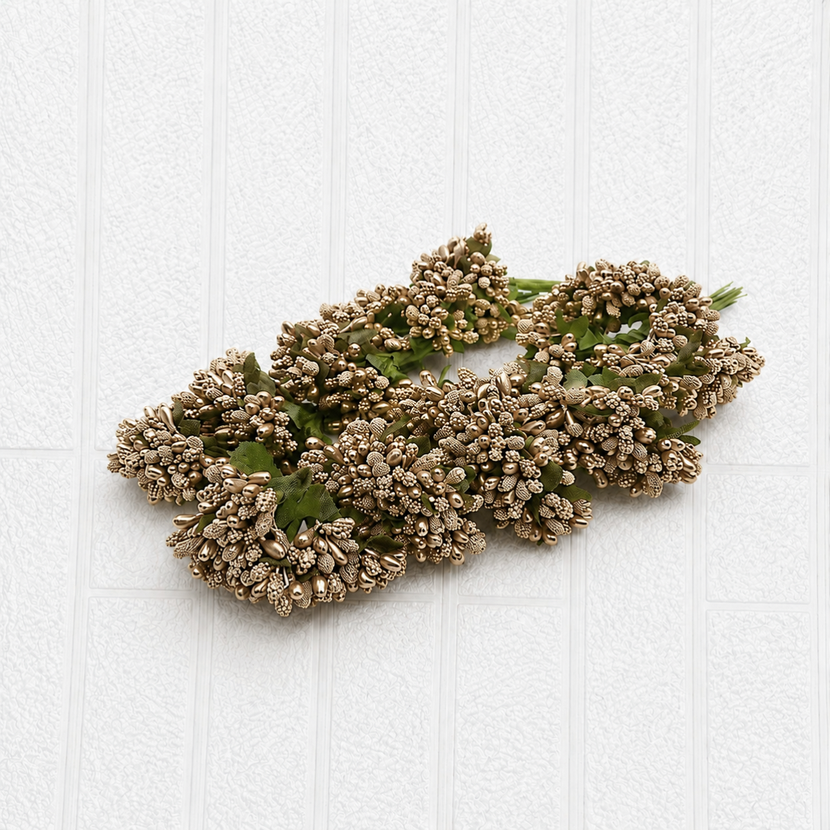 pollen bunches